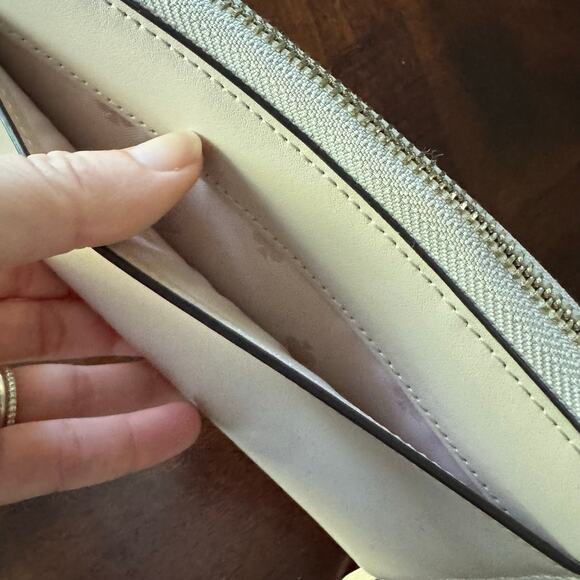 Kate Spade Zip Around pale pink Wallet Continental Card Holder Pocket gold logo - Picture 5 of 8